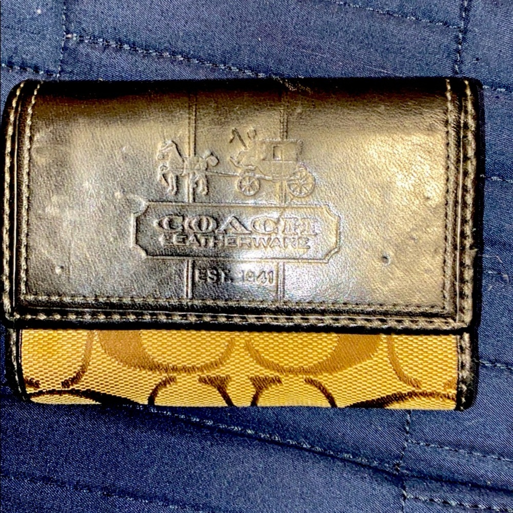 Coach tri-fold wallet